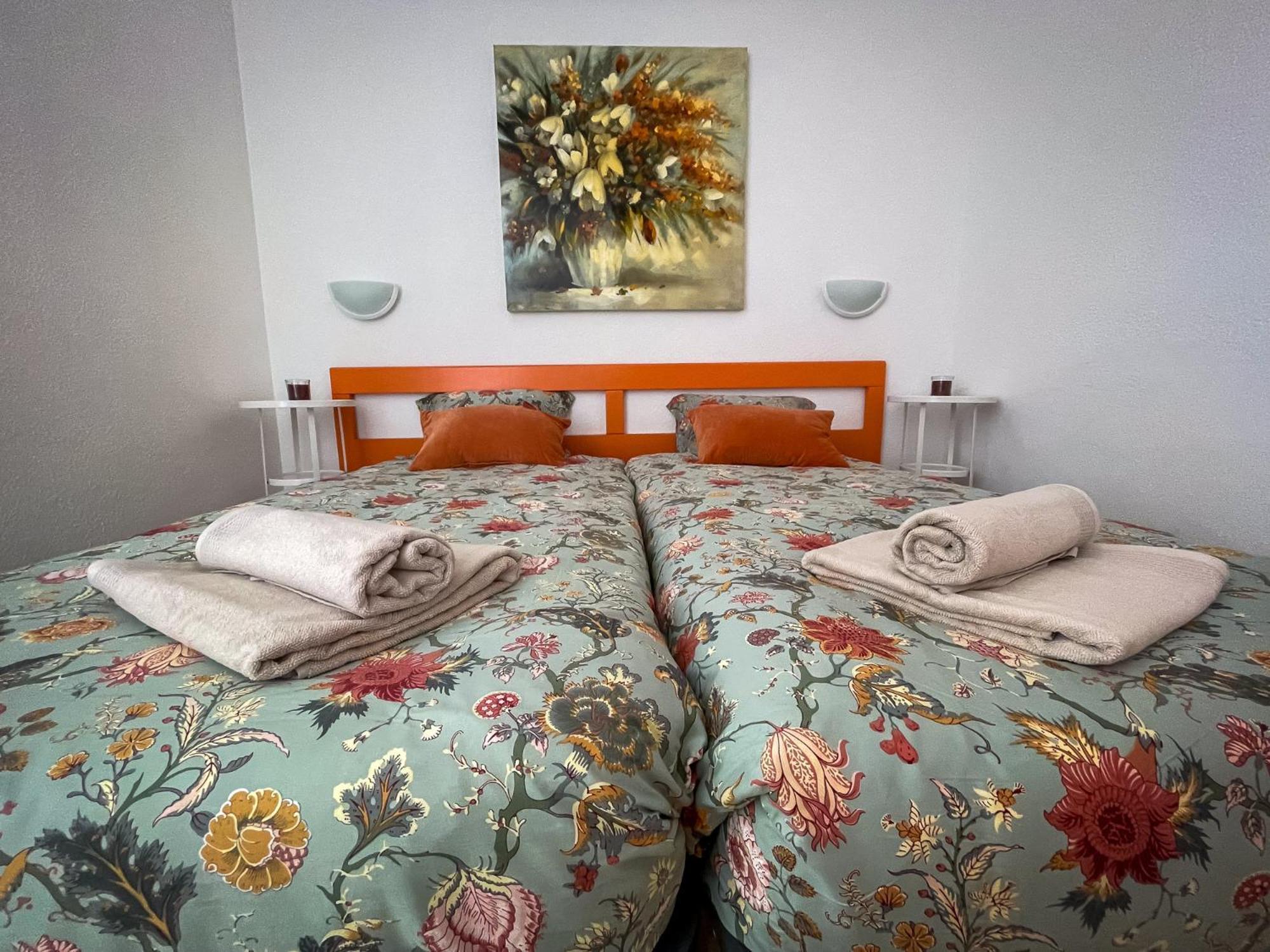Casita Naranja - Bouganville Costa De Antigua Exteriör bild